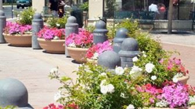 Valencia Town Center Photo